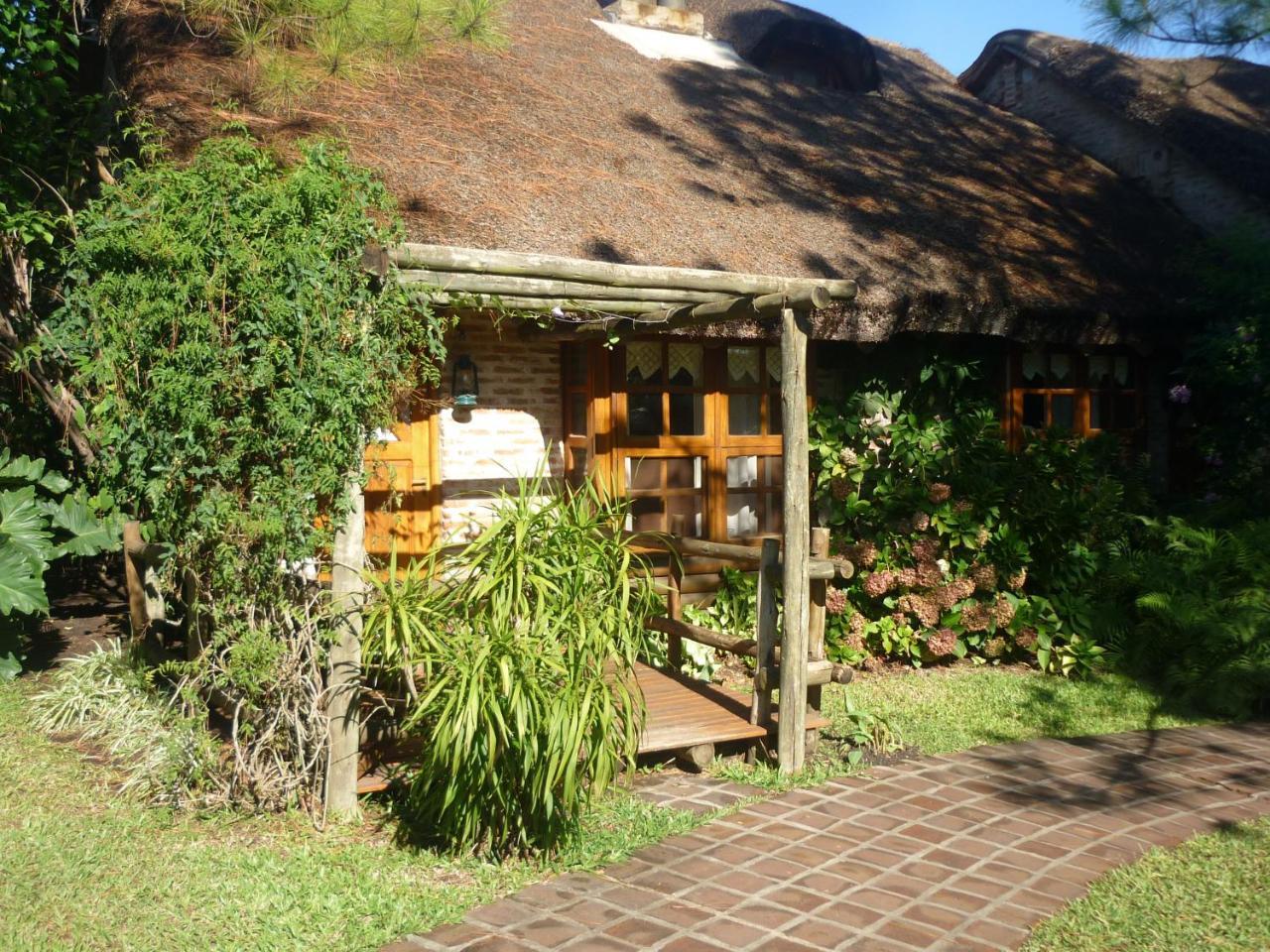 Cabanas Del Uru Colón Exterior foto